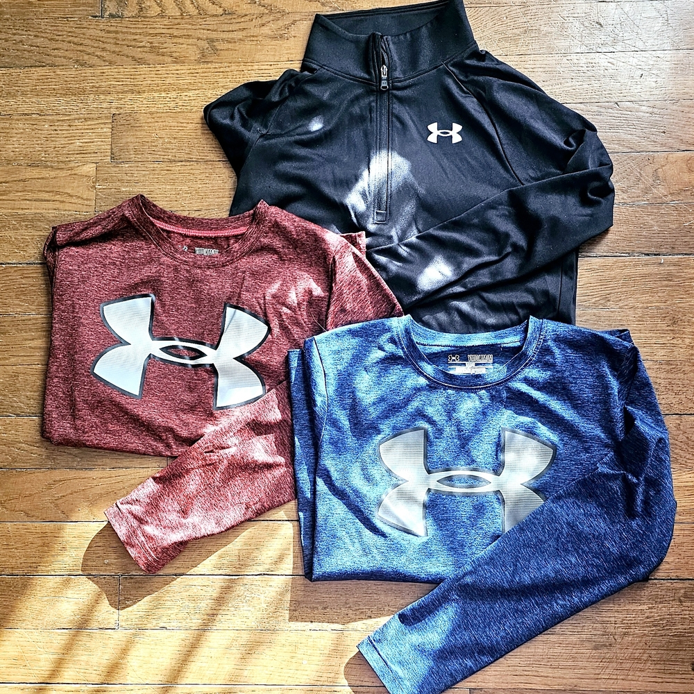 Under Armour Kids' Heatgear (3) Long Sleeve Shirts